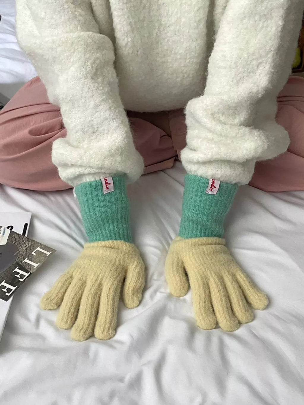 ff3c828c8e4247cc94b19a41a4b5a5c0-Max-Origin